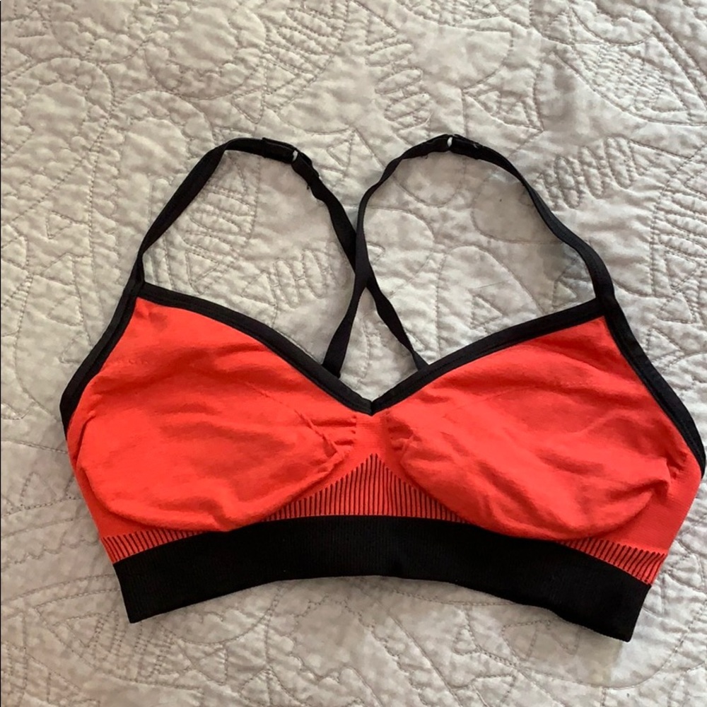Perfect condition lululemon sports bra